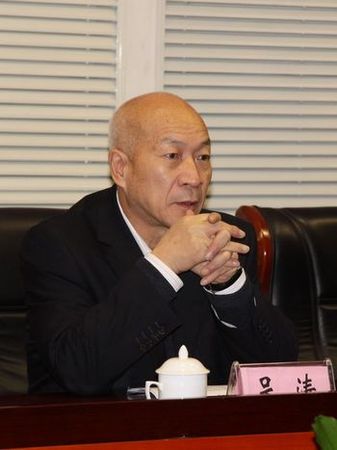 中国建筑业协会副会长兼秘书长吴涛讲话